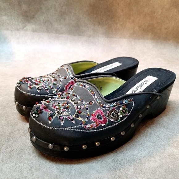 No Boundaries Womens Fire Size 7 Gray Slip On Beaded Platform Mules - Picture 4 of 11